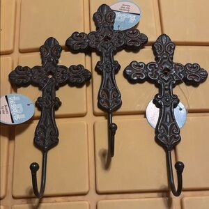 Vintage-Style Black and Brown Wall Hooks
